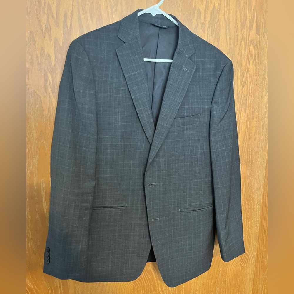 Marc Anthony Suit Men’s